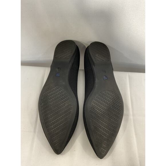 Rothy's 'The Point' Black II Size 7.5 - Picture 5 of 5